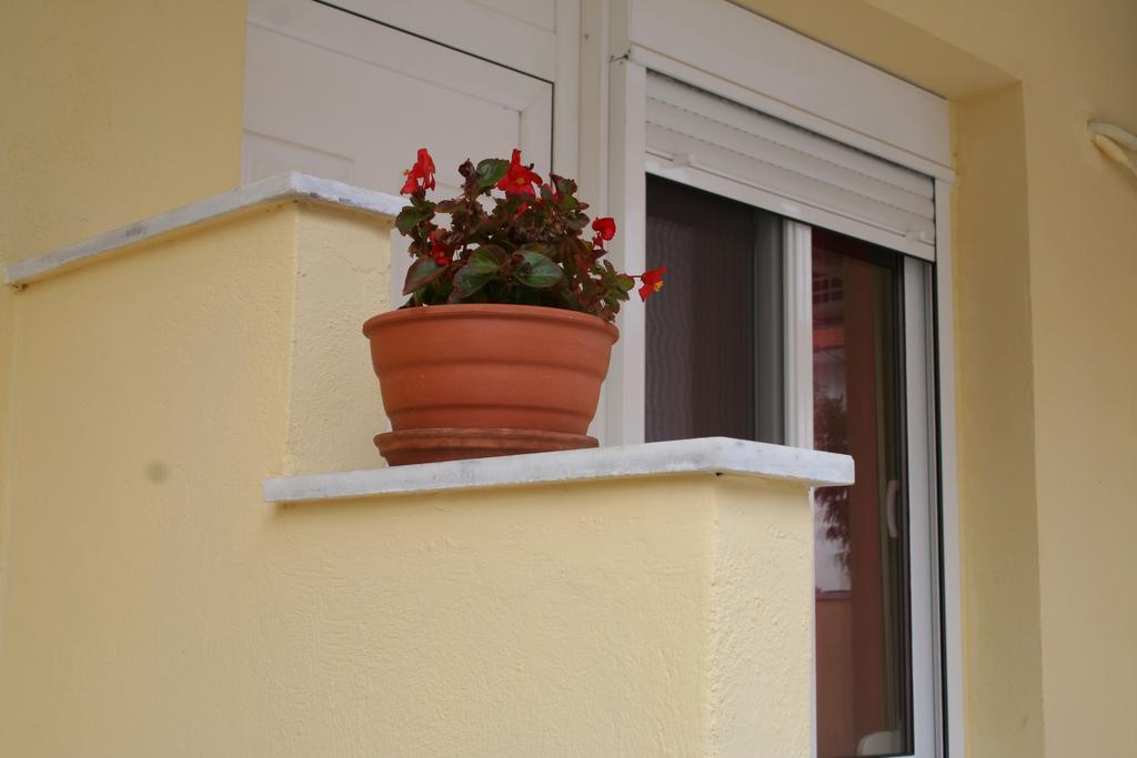 Alexandros Studios Аспровалта Номер фото